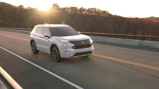 2022 Mitsubishi Outlander Driving Video [upl. by Dalohcin]