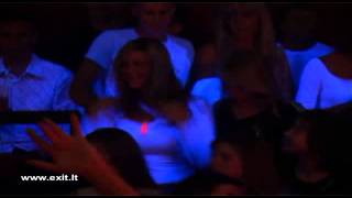 Omid 16b live at club Exit Lithuania  11 27 2004 [upl. by O'Grady]