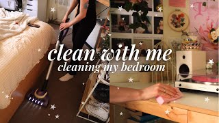 CLEAN MY BEDROOM WITH ME 🧼🧹 room cleaning motivation satisfying aesthetic [upl. by Dyl]