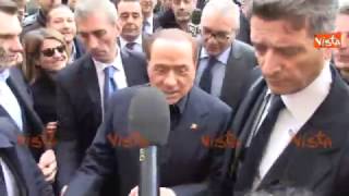 Referendum 4 Dicembre 2016 il voto di Berlusconi a Roma [upl. by Pine]