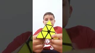 montando cubo mágico Pyraminx [upl. by Lurie]