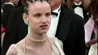 Juliette Lewis Academy Awards 1992 [upl. by Amilah]