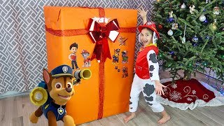 Marshalls Huge Paw Patrol Toys Surprise Christmas Present with My Size Look Out Tower [upl. by Krutz]