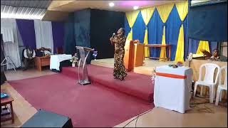 Eunice Ndumi ministering Osa Ngoo yakwa ta nthembo ya MuveaEmbakasi [upl. by Pelagi909]