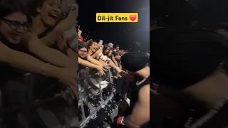 Diljit Dosanjh Meeting His crazy fans At 🇬🇧 concert 🫶❤ shorts diljitdosanjh haniaamir diljit [upl. by Rawdin]