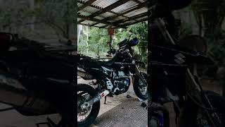 😍😘 tracker stickercutting stickering modified drz400 [upl. by Baynebridge247]