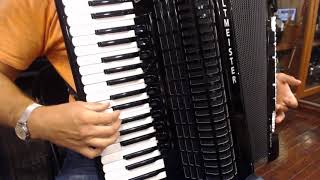 How to Play Balkan Music on Piano Accordion  Lesson 1  Balkan Ornamentation Mordents [upl. by Leahci]