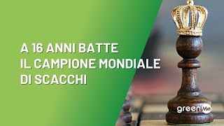 A 16 anni batte il campione mondiale di scacchi [upl. by Umont]