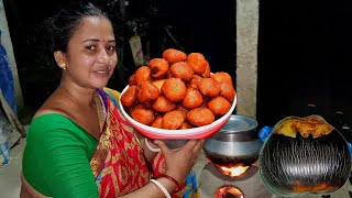 বর্ষায় বাঙালির পছন্দের সেরা রেসিপি নরম তুলতুলে তালের বড়া বানালাম Taler Bora Recipe [upl. by Notla]