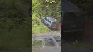 Jeep XJ No Lockers VS Front Locker [upl. by Llener]