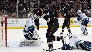 Corey Perry nets winner with one second left [upl. by Euqimod]