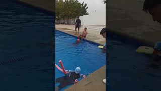 EDUCACIÓN FÍSICA ESPECIAL  CLASE BASICA DE NATACIÓN ADAPTADA PARA PERSONA CON DISCAPACIDAD FISICA [upl. by Adamson243]