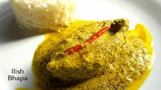 মায়ের রেসিপিতে ইলিশ ভাপা  ILISH BHAPA  STEAMED HILSA RECIPE WITH ENGLISH SUBTITLES [upl. by Riplex]