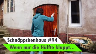 Fussleisten Küche anbringen  Türen streichen  Haus sanieren 🏡 Bauvlog 94 [upl. by Jenilee]