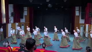 中国民族舞欣赏  Chinese Ethnic Dance  Chinesischer Volkstanz [upl. by Mafala586]