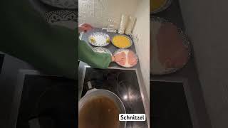 schnitzel youtubeshorts youtube keşfet nefisyemektarifleri hızlıyemek fecebook recipe food [upl. by Ayarahs503]