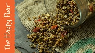 GRANOLA in 5 minutes  Homemade Healthy Vegan [upl. by Maller]