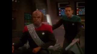 Star Trek Moments TNG  Episode  55 The Enemy [upl. by Yebba]