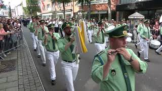 Schützenfest Grevenbroich Aufmarsch zur Sonntagsparade auf der Breite Strasse [upl. by Lyford325]