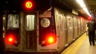 R160 E train leaving Roosevelt Avenue [upl. by Zuckerman522]