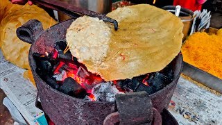 KHICHIYA PAPAD toasted on COAL  Roadside Snack of Mumbai  Indian Street Food [upl. by Nepets]