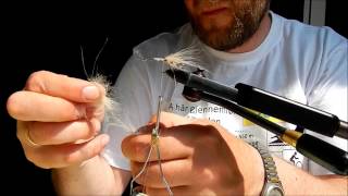 How to tie the Aarø shrimp [upl. by Guthrey]