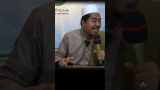 Cara Nengok Saat Salam dalam Sholat shortsmfa KH Fakhruddin Al Bantani [upl. by Elodie]