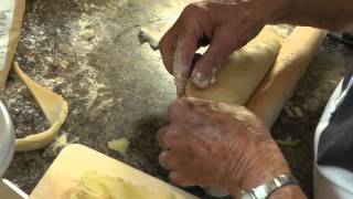 How to Crimp a Cornish pasty [upl. by Savannah208]