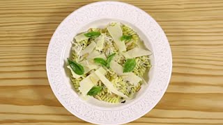 Receta auténticos fusilli al pesto [upl. by Cecilio192]