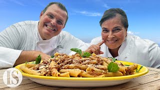 Pasta alla Genovese la ricetta di Antonio Sorrentino e Carmela Abbate [upl. by Eladal928]