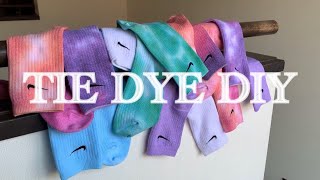 DIY Tie dye socks thrift Tutorial NIKEの靴下 タイダイ染めしよ 海外ファッション靴下編 [upl. by Llewsor]