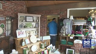 Local businesses trying to find ways to evolve stay relevant in online shopping era [upl. by Amiel80]