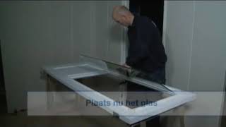 Skantrae klus instructievideo  Glas in binnendeur plaatsen [upl. by Allehcram]