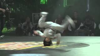 Los mejores bailes y batallas de break dance 2013  Eudes vs Terra [upl. by Yelkao668]