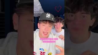 TOZZI E DIEGO SIMILI REAGISCONO ALLE NOTE DEI FAN tiktok stardusthouse italia [upl. by Feinstein]