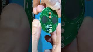 PCB Soldering Build Spinning TopPrintplaatje Solderen Bouwen Draaitol diy [upl. by Gargan]