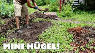 Mini Hügelkultur Beds  GARDEN Vlog 02 [upl. by Beau901]