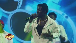 Kinjunia performs Steeze and People at Showbiz 360 [upl. by Camella]