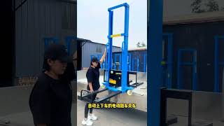 1 ton load capacity 2 meters high Automatic loading and unloading Forklift Electric transporter [upl. by Anen]