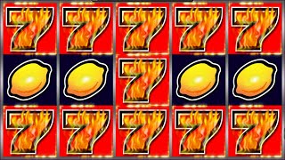 SIZZLING HOT DELUXE CASINO SLOTS GAMINATOR 777 [upl. by Norbie341]