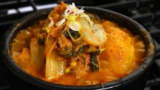 Pork bones soup Gamjatang 감자탕 [upl. by Einatsed303]