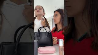 Je fouille dans le sac de ma sœur shortvideo humour sister [upl. by Therine]