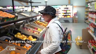 Inflation  de plus en plus de Français dans les magasins de déstockage  Reportage 23052022 [upl. by Auginahs]