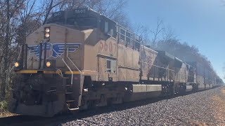 UP 5607 Leads ISMSEJ through Kinmundy IL [upl. by Thaddaus]