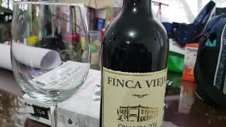 Crianza 2016 FINCA VIEJA [upl. by Devy]