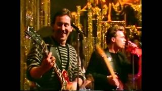 UB40 Red red wine 1983 Top of The Pops [upl. by Cleon]