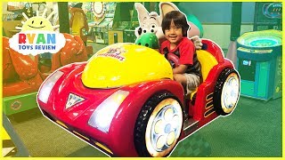 CHUCK E CHEESE FAMILY FUN Indoor games and Activities for Kids [upl. by Oulman]