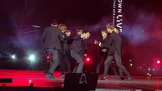 190119 EXO “엑소 KoKoBop”  SMTOWN Special Stage in Santiago 2019 [upl. by Petulah523]