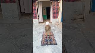 Wo Dhoopon me Tapti Zameeno Pe Sajde islam islamic ytshorts [upl. by Fiorenza]