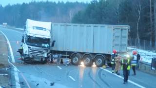 Tragiczny wypadek na autostradzie A4 Kobieta wjechała pod prąd www24opolepl [upl. by Darsie]